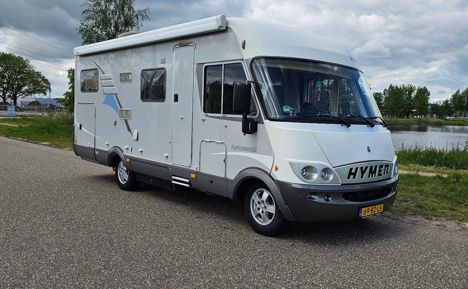 Super nette fiat  hymer 644 2.8 jtd  camper Trekhaak airco, Caravans en Kamperen, Integraal, Ringverwarming, Fiat, Particulier