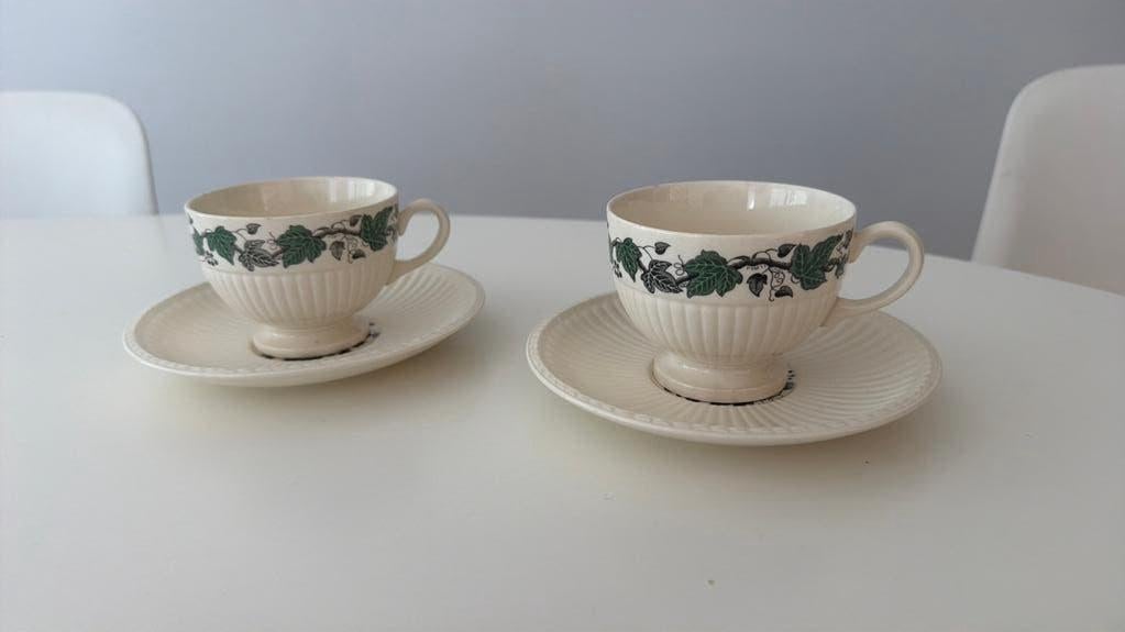 2 wedgwood Stratford theekopjes, Ophalen of Verzenden