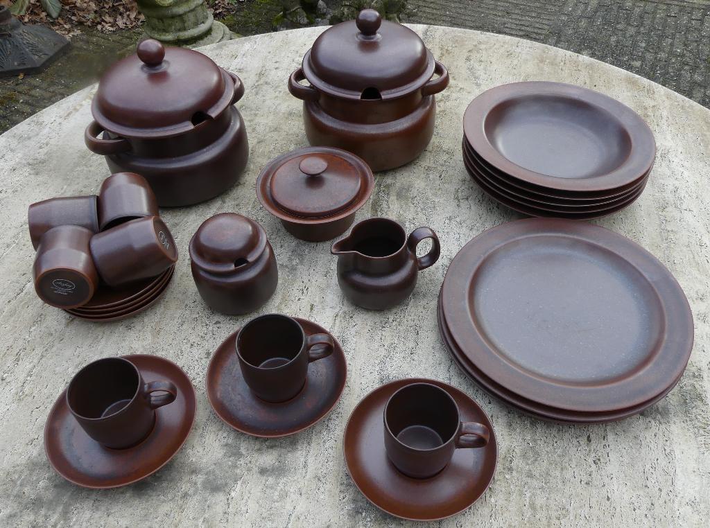 ARZBERG Marianne Westman Kristina Siena Hutschenreuther 1975, Nieuw, Ophalen of Verzenden, Wedgwood, Porselein