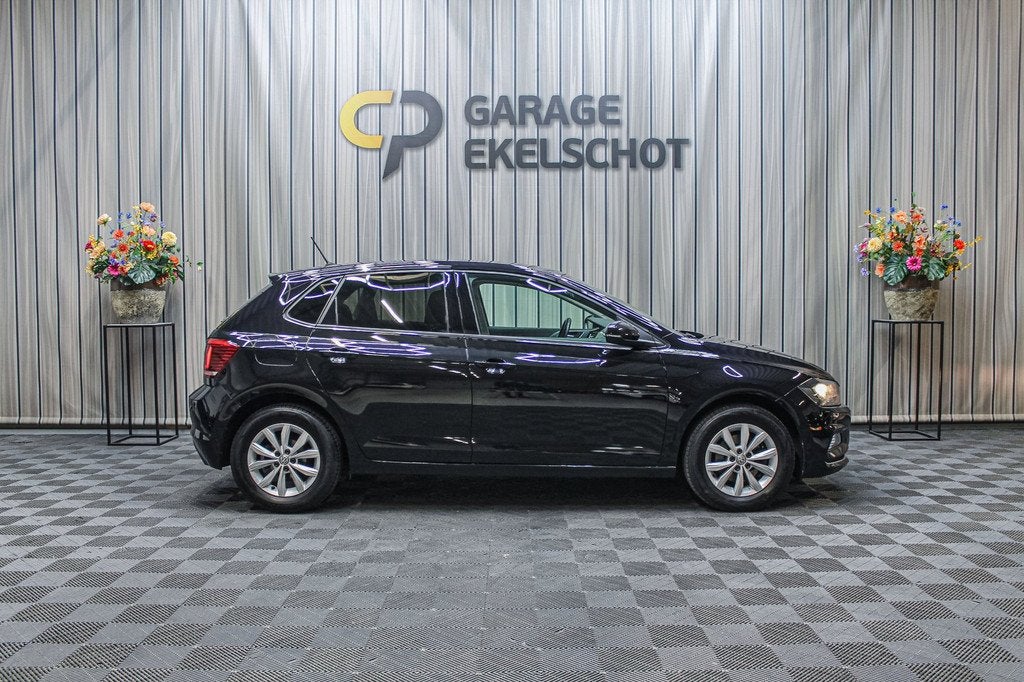 Volkswagen POLO 1.0 TSI Comfortline|ACC|Carplay|Stoelverw|PD, Auto's, Volkswagen, Voorwielaandrijving, Stof, Gebruikt, Zwart