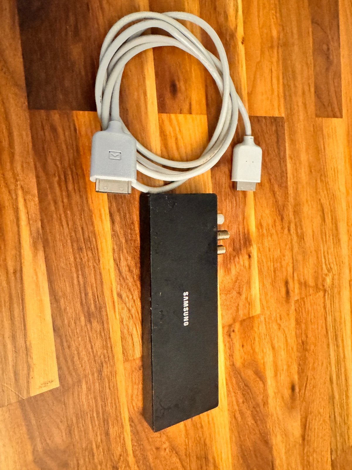 Samsung one connectbox voor de MU series. Bv ue49mu7000, 50 Hz, Ophalen of Verzenden, Samsung, 100 cm of meer