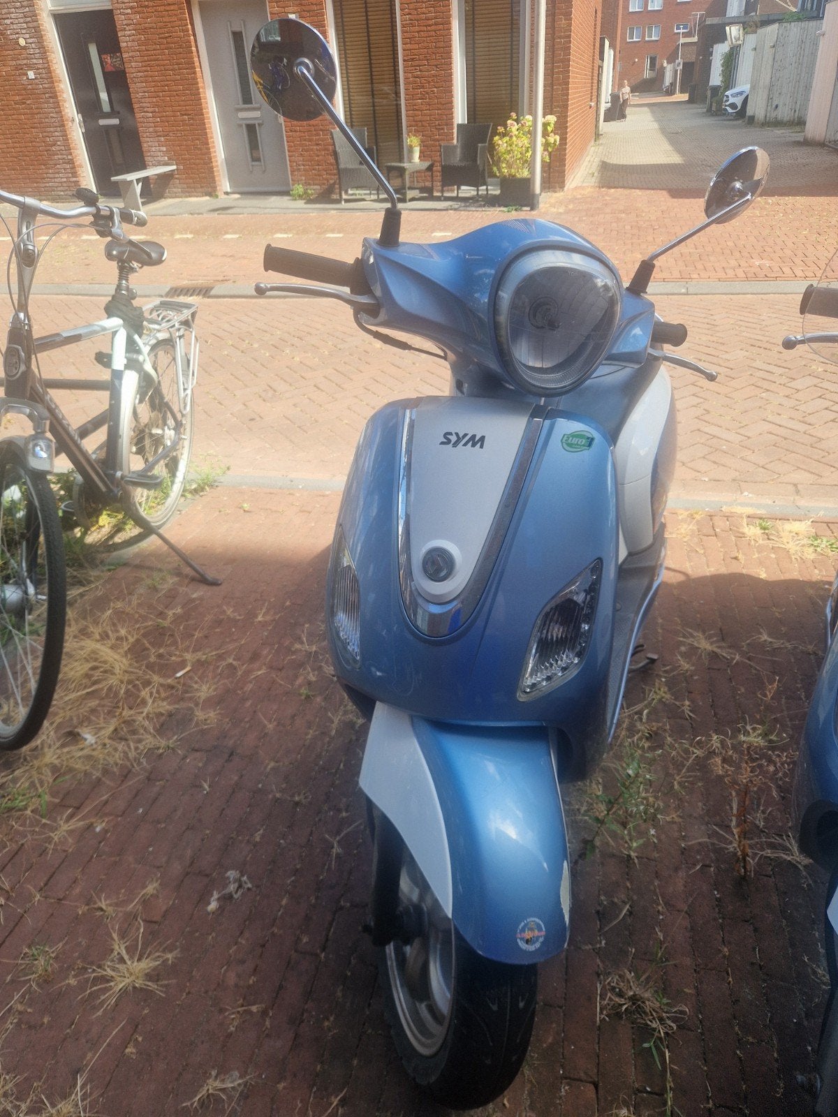 Sym Fiddle III - Blauw/Wit - 45km/u, Ophalen, Gebruikt, Maximaal 45 km/u, Benzine