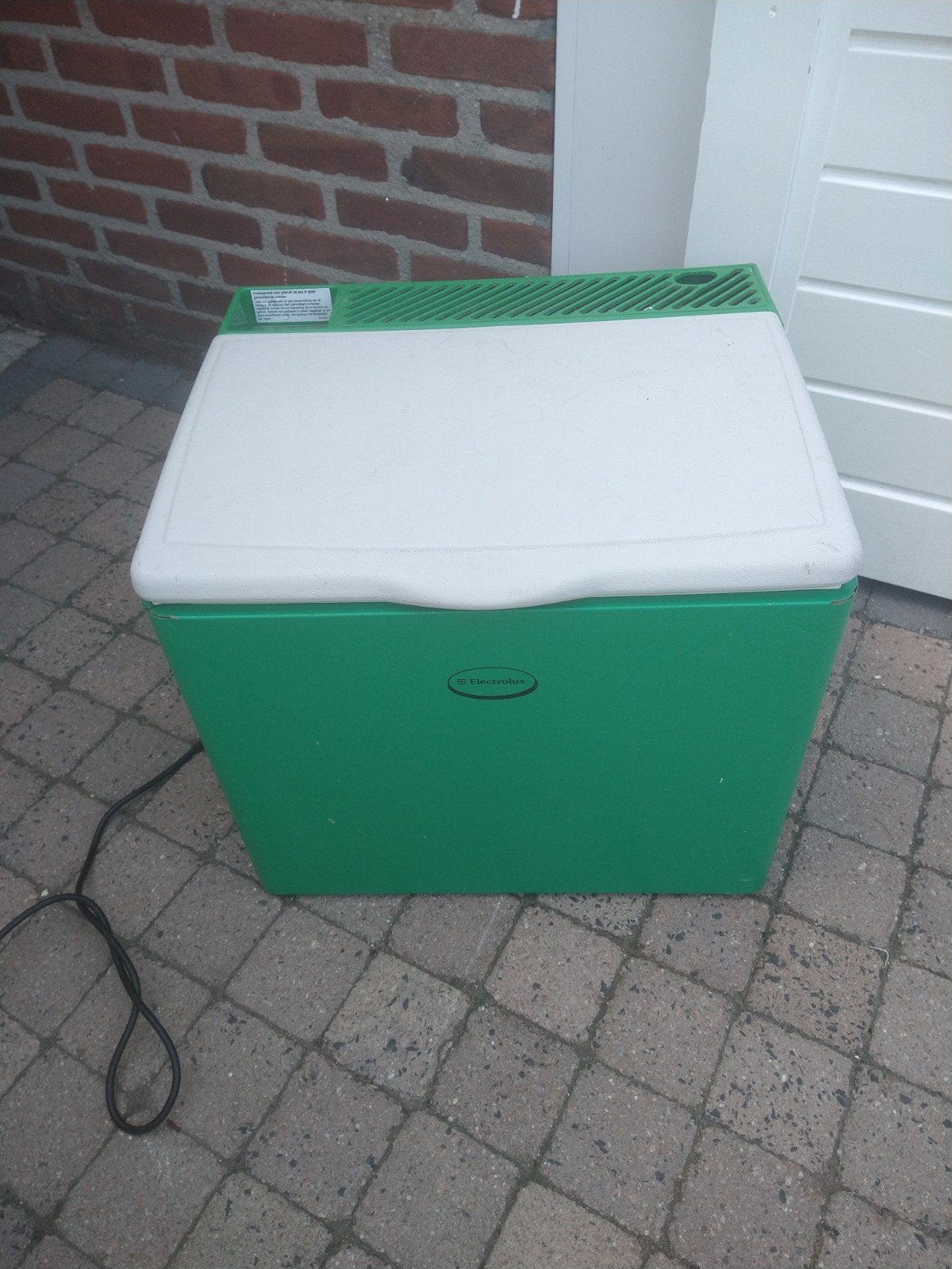 Electrolux koelbox lees beschrijving, Caravans en Kamperen, Koelboxen, Ophalen of Verzenden, Elektrisch