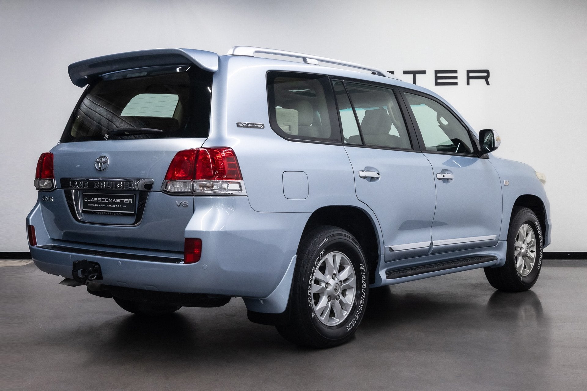 Toyota Land Cruiser 4.0 V6 VVT-i Executive 6 persoonsuitvoer, Auto's, Automaat, Dealer onderhouden, Gebruikt, Beige