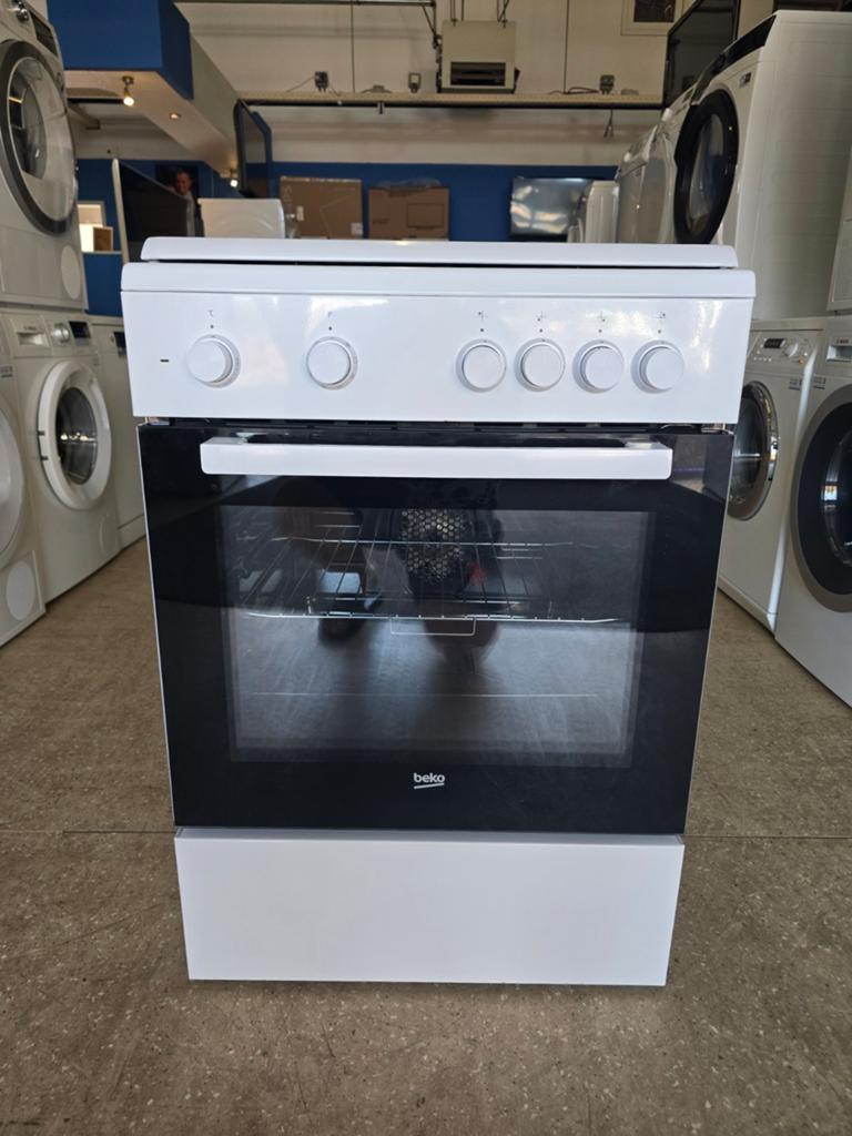 Beko 4 pits gasfornuis | Hete lucht oven | Gratis thuis 🚚✅️, Ophalen, Jirnsum, 60 cm of meer, 4 kookzones