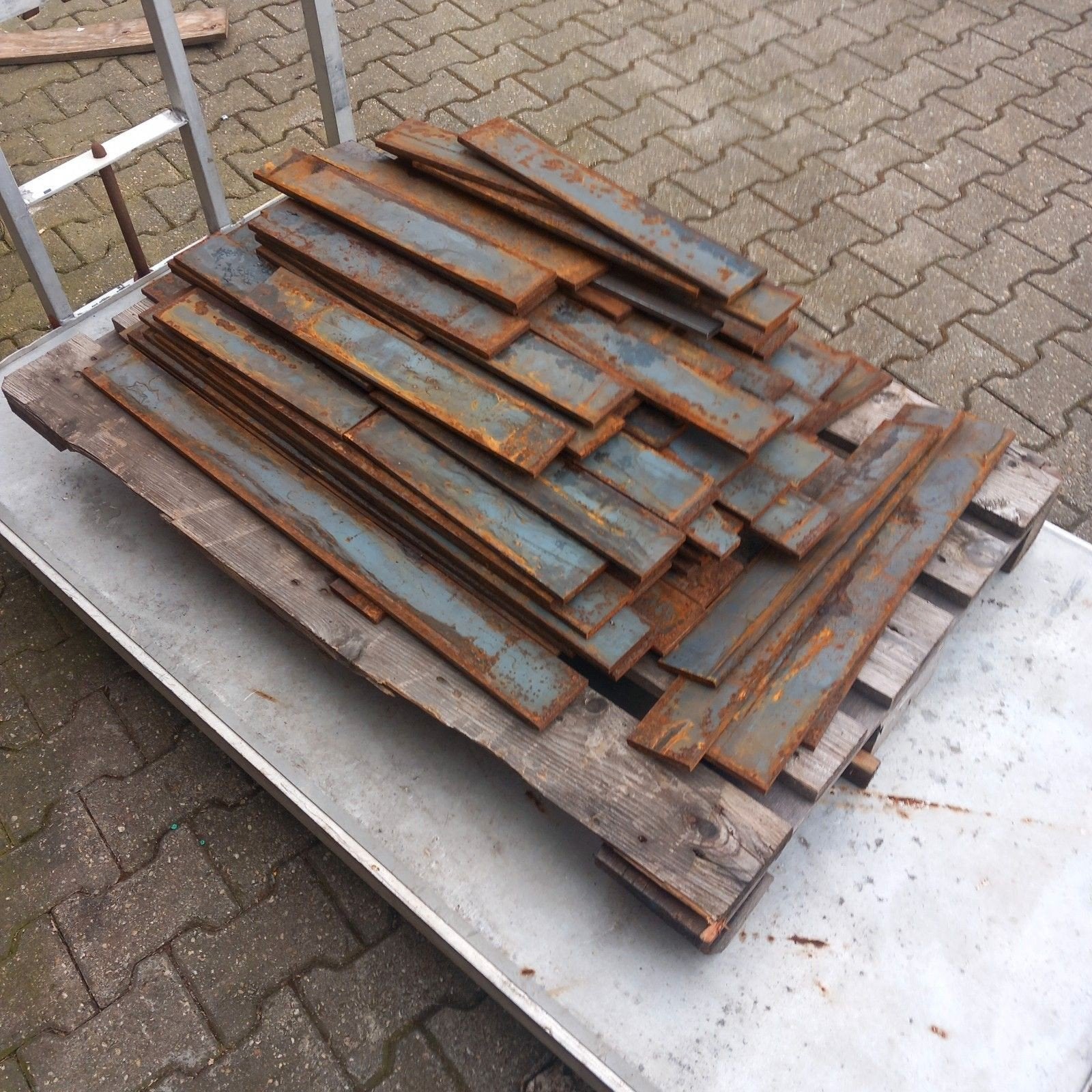 Strip 10mm x 80mm staal metaal., Ophalen, Zo goed als nieuw, IJzer