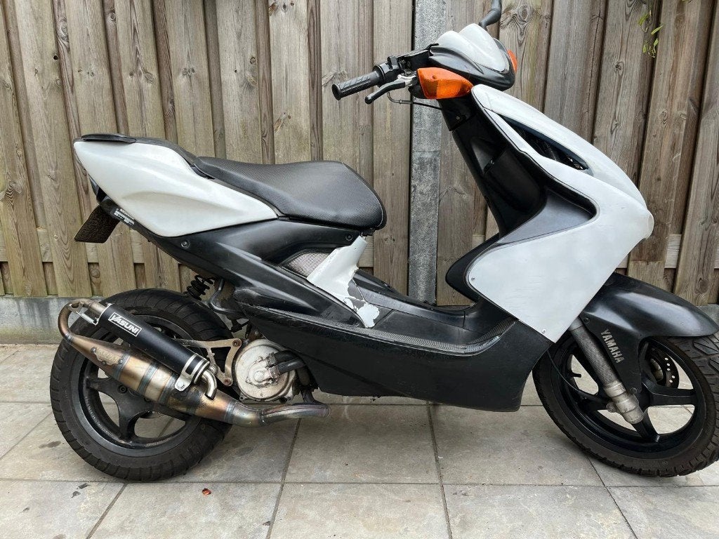 Yamaha Aerox 2T 70cc Malossi Yasuni, Fietsen en Brommers, Scooters | Yamaha, Ophalen, Tweetakt, Aerox, 70 cc