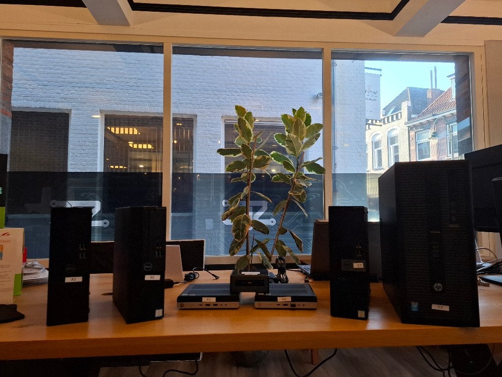 Desktop PC, Ophalen of Verzenden, 3 tot 4 Ghz, SSD