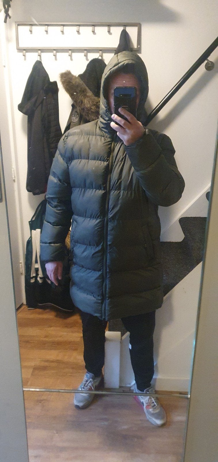 Lekker lange puffer jas., Kleding | Dames, Jassen | Winter, Ophalen of Verzenden, Zo goed als nieuw, Maat 38/40 (M), Zwart