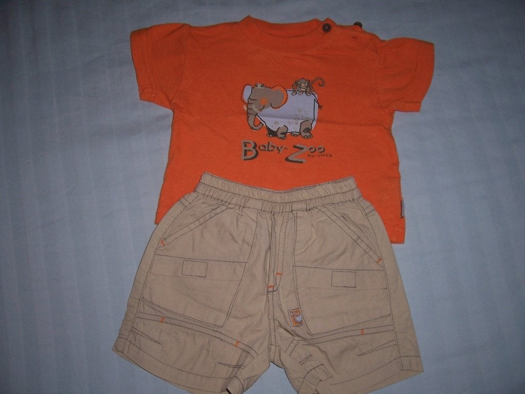 Stoer tenue merk VHF maat 68 ecru en oranje, broek + shirt, Kinderen en Baby's, Babykleding | Maat 68, Ophalen of Verzenden, Zo goed als nieuw