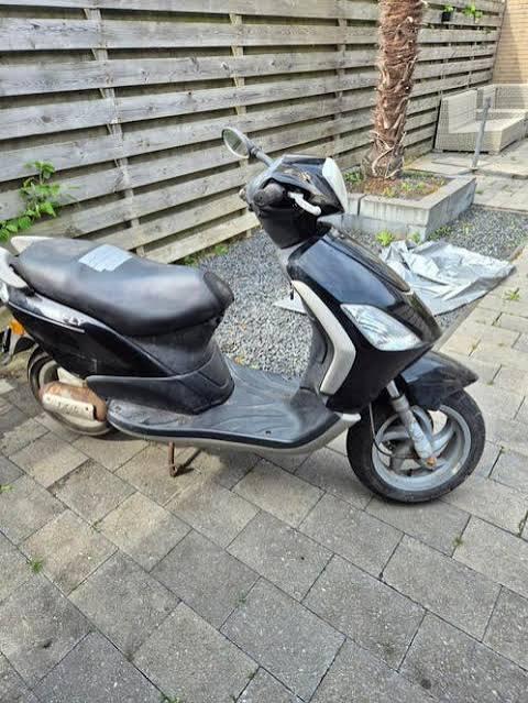 Opknap scooters 2 takt gezocht, Ophalen, Zo goed als nieuw, Benzine, Overige modellen