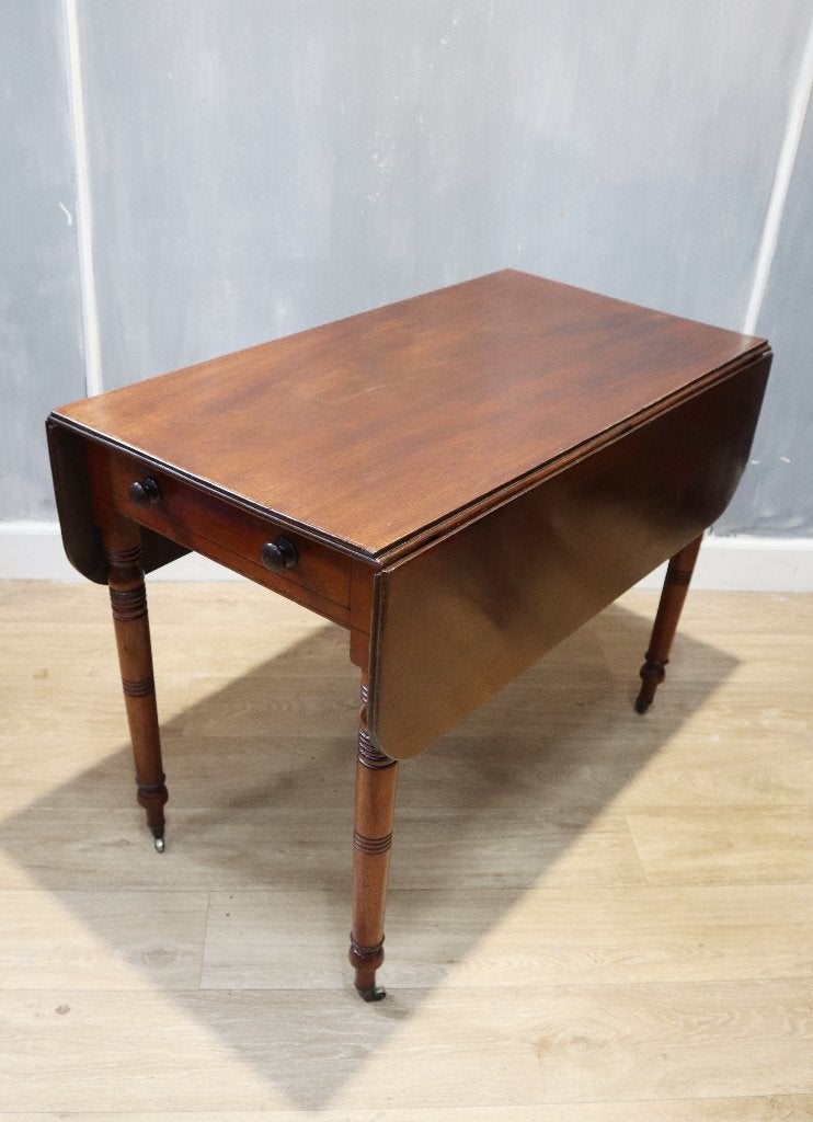 Antieke Engelse Pembroketafel, sidetable, Antiek en Kunst, Ophalen of Verzenden