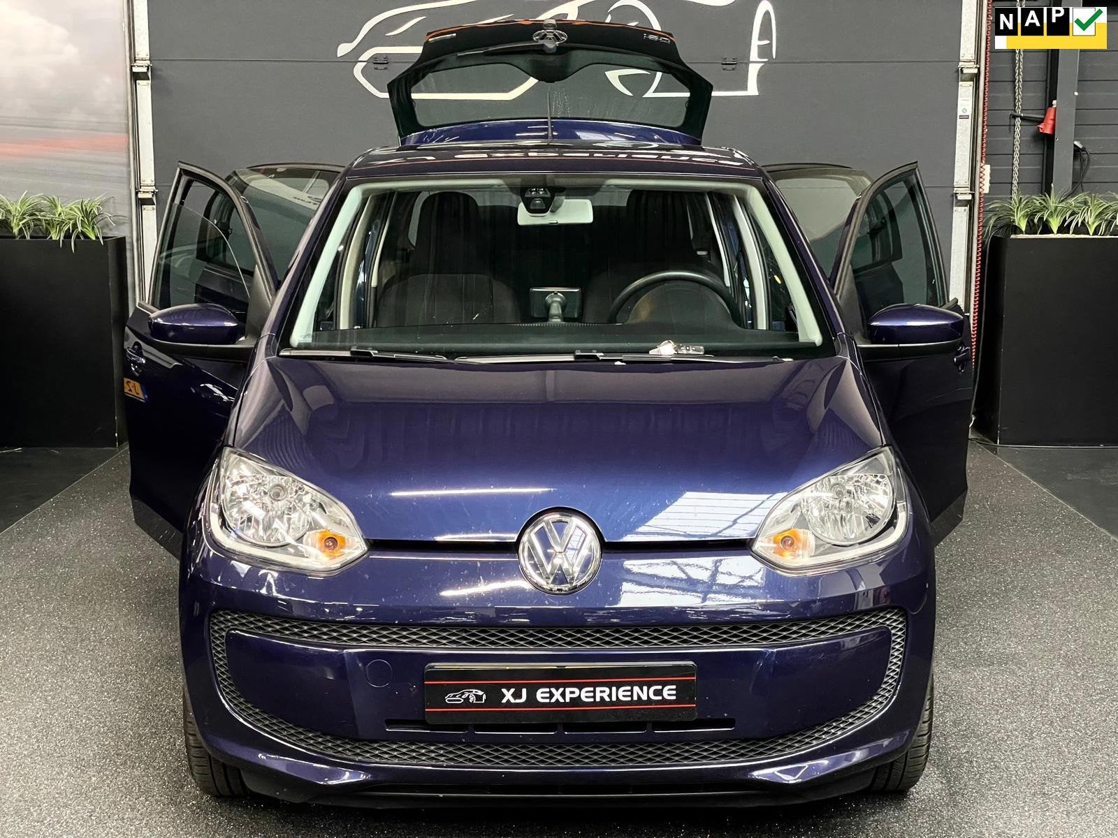 Volkswagen Up! 1.0 move up! BlueMotion AIRCO NAVI, Auto's, Voorwielaandrijving, Stof, Gebruikt, 840 kg