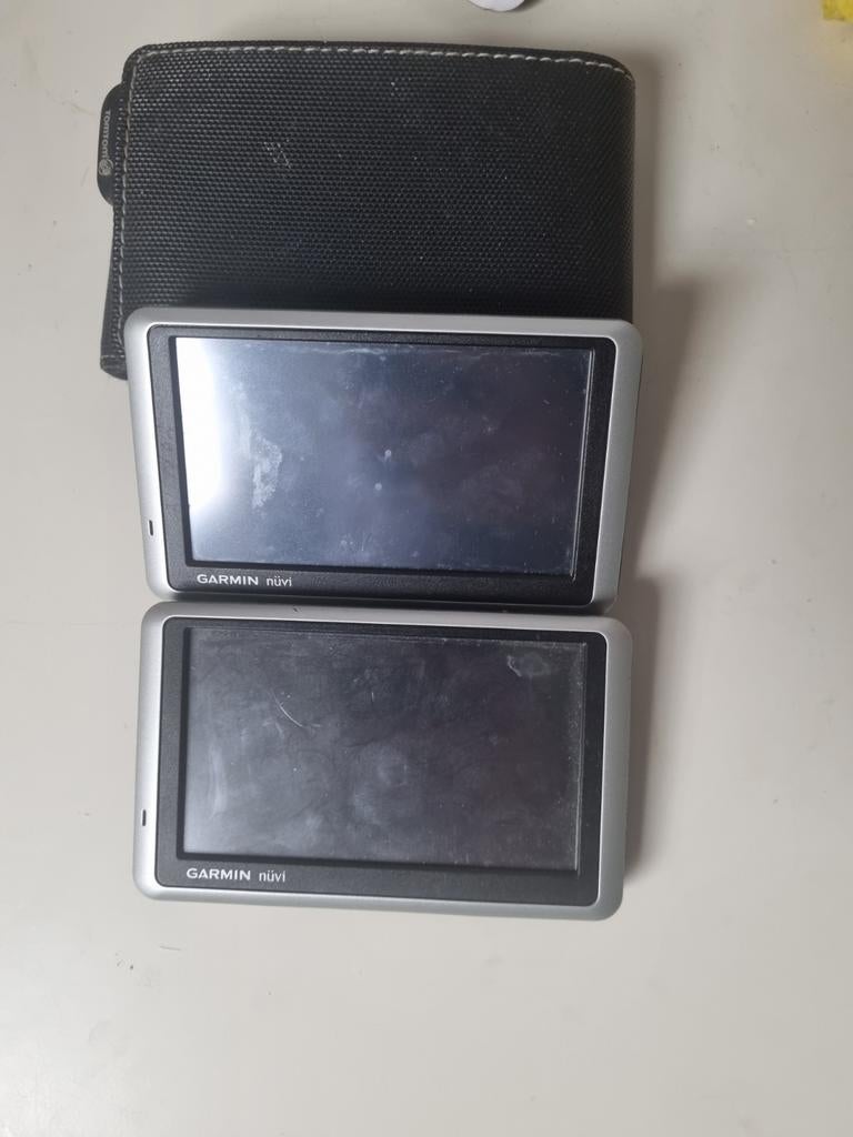 2x Garmin nüvi navigatiesystemen werkend te zien!, Ophalen of Verzenden, Gebruikt