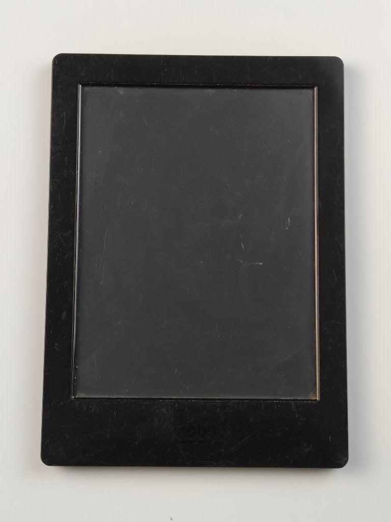 Kobo Aura H2O ereader (F135), Ophalen of Verzenden, Rakuten Kobo Inc., Kobo-corporateorders@rakuten.com, 150 John Street, 5th Floor Toronto, Ontario M5V 3E3 Canada