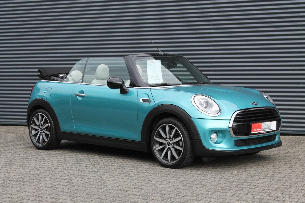 Mini COOPER Cabrio 1.5 Cooper Serious Business Uitv. NAVIGAT, 136 pk, Gebruikt, Euro 6, Cabriolet