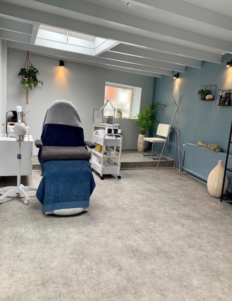 Ruimte te huur in een salon, 20 tot 35 m², Groningen