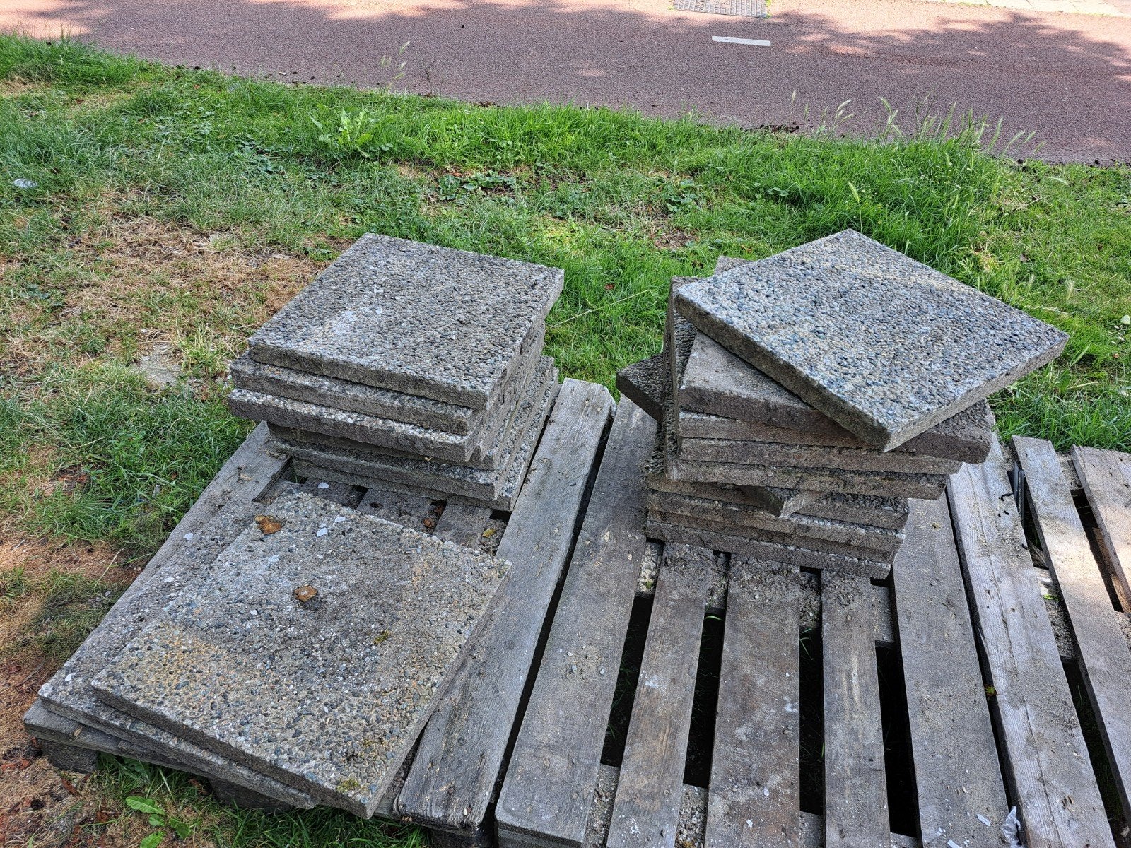 Gebruikte terrastegels met grindstructuur, Tuin en Terras, Tegels en Klinkers, Gebruikt, Terrastegels, Beton, 5 tot 10 m², Ophalen