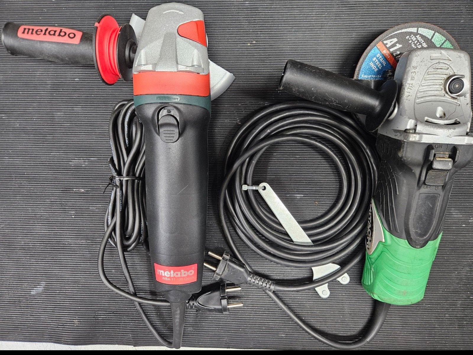 Metabo en Hitachi Haakse Slijpmachines - Set van 2, Ophalen of Verzenden, Gebruikt, 1000 watt of meer, Haakse handslijpmachine