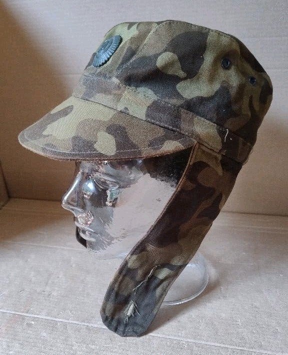 Oekraïense TTsKO / Dubok winter-veldpet uit de jaren 90, Verzamelen, Militaria | Algemeen, Ophalen of Verzenden, Landmacht, Overige gebieden