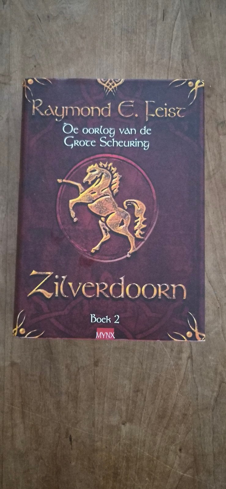 Zilverdoorn Boek 2 - Raymond E. Feist, Boeken, Fantasy, Ophalen of Verzenden