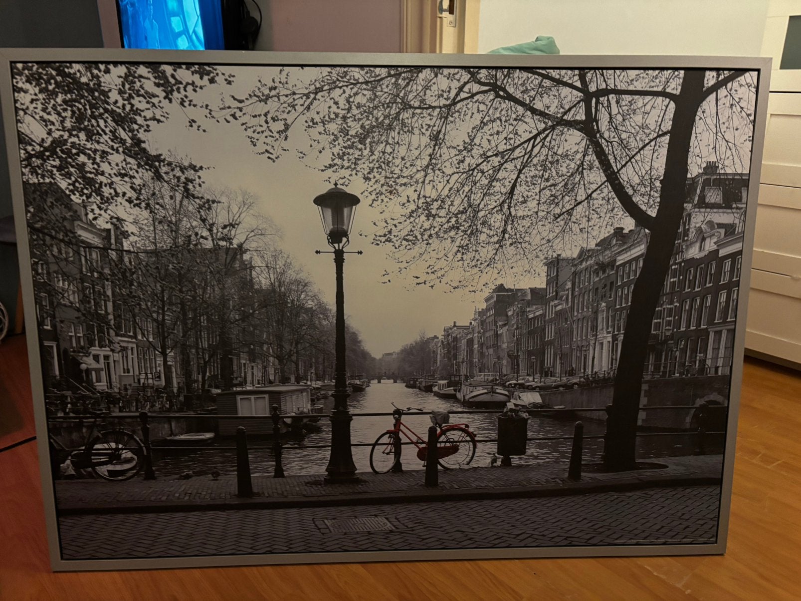 Ikea schilderij met rode fiets, Ophalen, Zo goed als nieuw, Schilderij