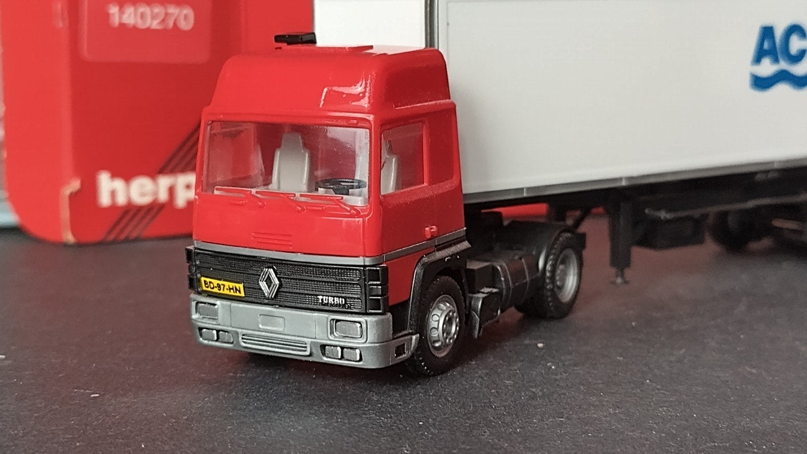 Renault R 310 Container 1:87 Herpa Pol, ., Nieuw, Ophalen of Verzenden, Herpa