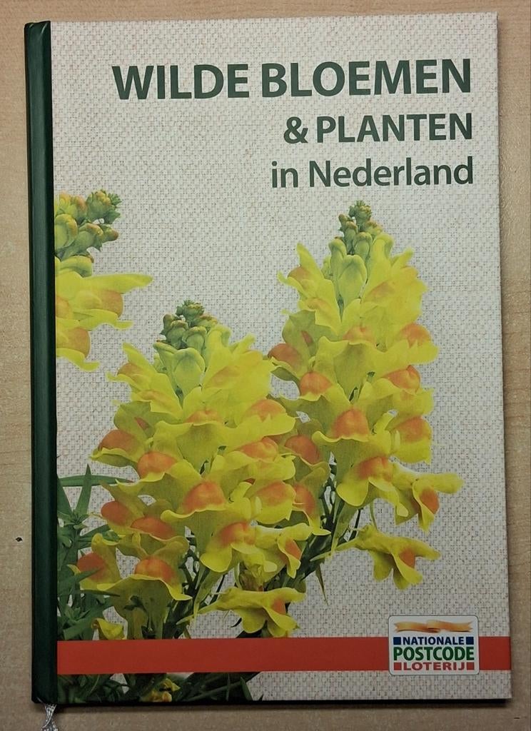 Wilde bloemen & planten in Nederland, Boeken, Natuur, Ophalen of Verzenden, Zo goed als nieuw, Bloemen, Planten en Bomen