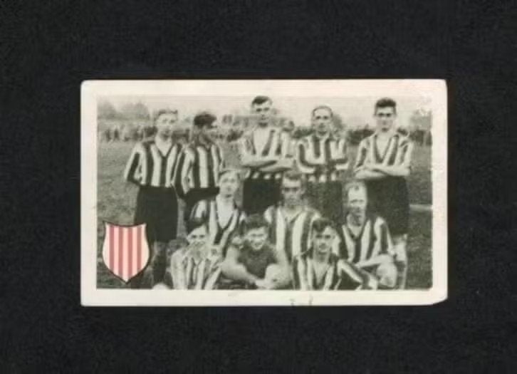 Voetbalplaatje Arnhemsche Boys Arnhem 1930/1931 (343)., Ophalen of Verzenden, Zo goed als nieuw