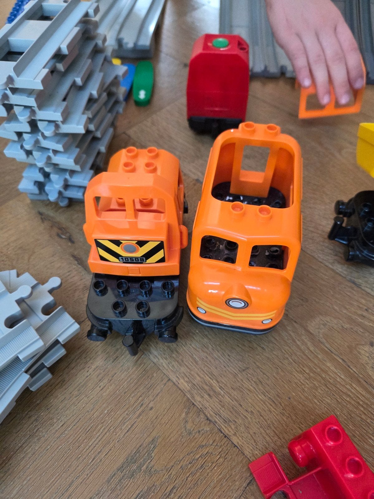 Complete Duplo trein 10875 met extra uitbreiding, Kinderen en Baby's, Ophalen of Verzenden, Zo goed als nieuw, Duplo, Complete set