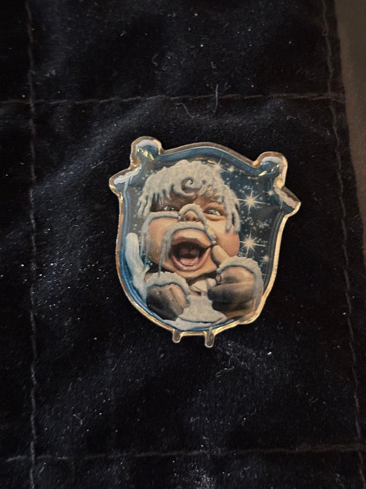 Efteling winter pin baby Laaf, Verzamelen, Efteling, Ophalen of Verzenden