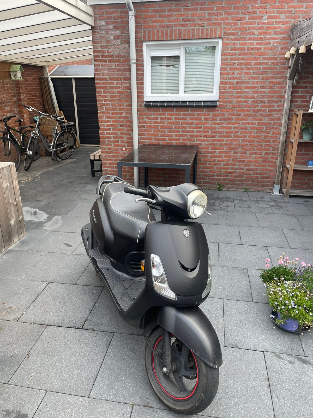 Sym fiddel 2, Gebruikt, Benzine, Fiddle, Maximaal 25 km/u