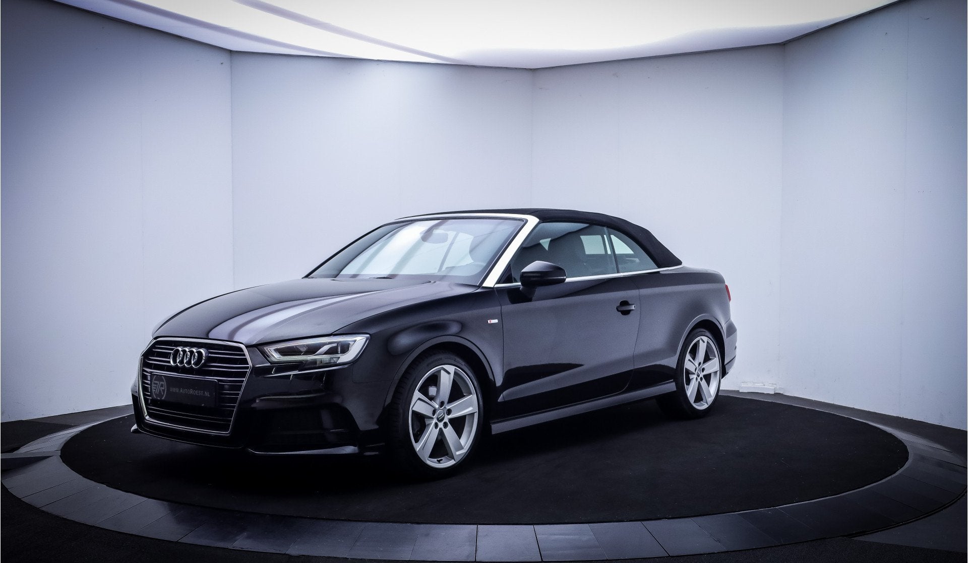 Audi A3 Cabriolet 35TFSI 150Pk S-Line FULL LED | CARPLAY | S, Dealer onderhouden, 1380 kg, Zwart, 4 cilinders