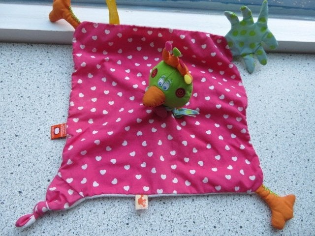 Knuffeldoek kip haan met rood kroontje Dushi go with flow, Overige typen, Ophalen of Verzenden, Zo goed als nieuw, Met label