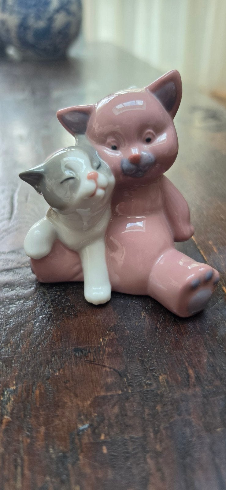 NAO Lladro beeldje: Twee verliefde katten, Ophalen of Verzenden, Zo goed als nieuw, Dier