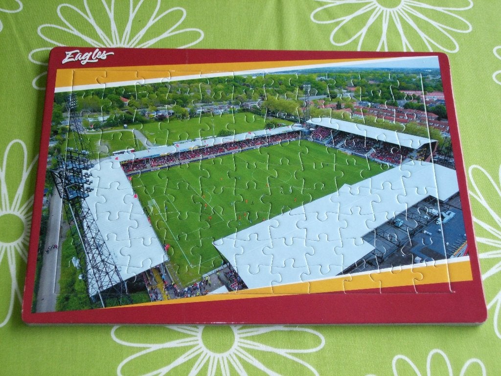 Go Ahead Eagles puzzelplaat van stadion Adelaarshorst, Ophalen of Verzenden, Nieuw, Overige binnenlandse clubs, Overige typen