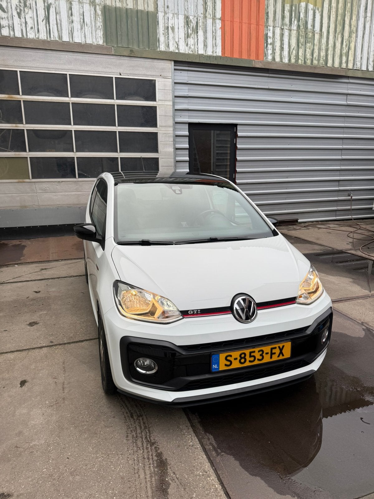 Volkswagen up! 1.0 TSI 115PK 3D 2018 Wit, Auto's, Voorwielaandrijving, 970 kg, 40 €/maand, Up!