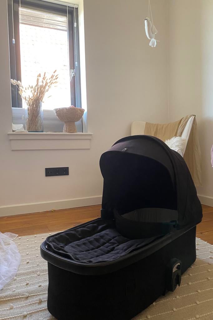 Joolz Hub kinderwagen reiswieg, Kinderen en Baby's, Kinderwagens en Combinaties, Ophalen, Zo goed als nieuw, Overige merken