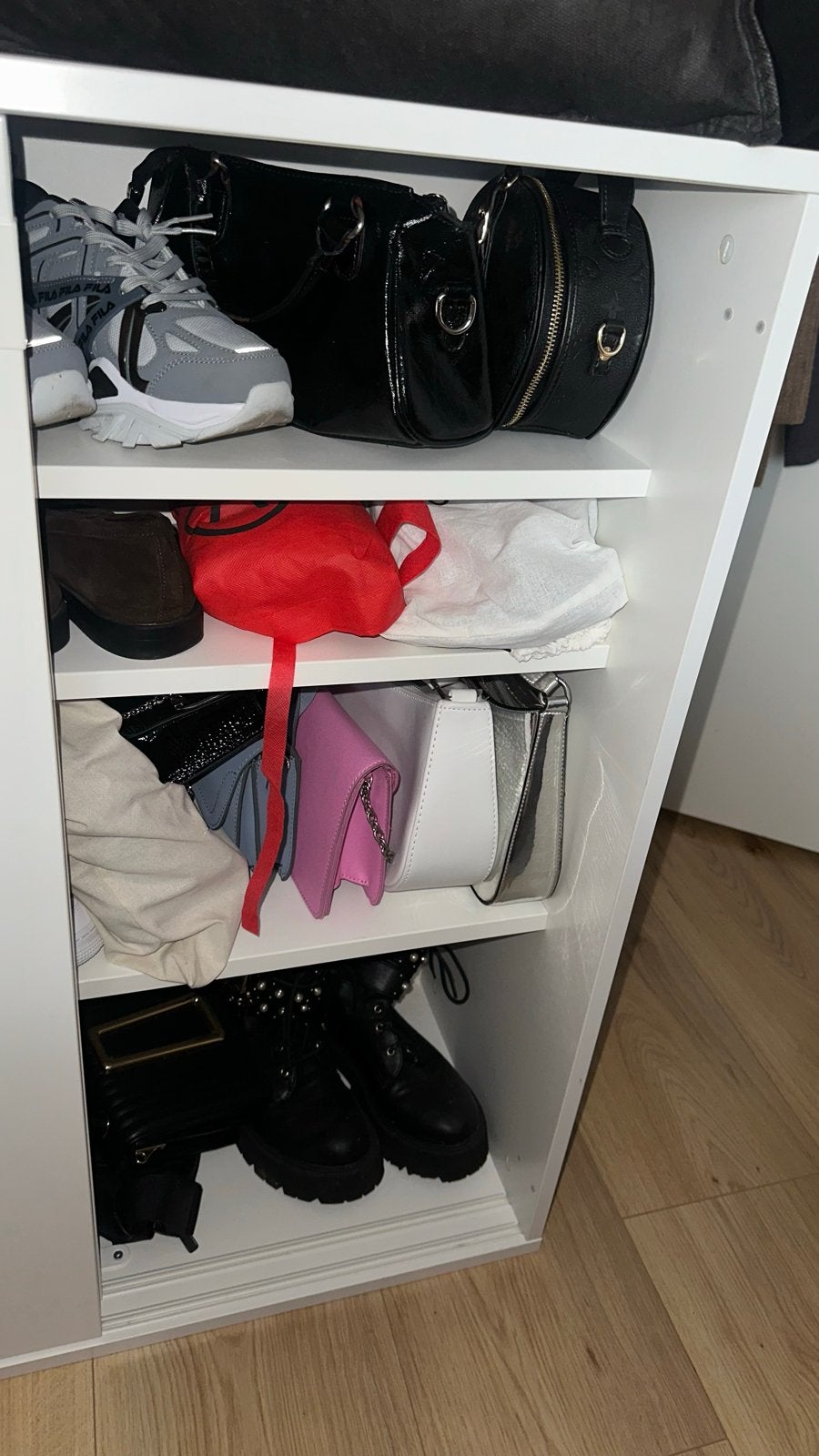 IKEA MACKAPÄR Witte schoenenkast met schuifdeuren, Ophalen, Zo goed als nieuw