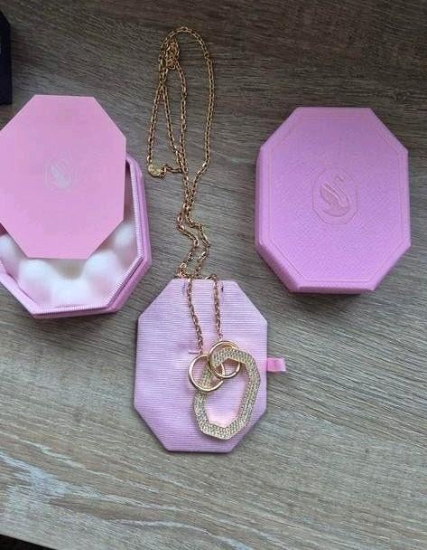 Swarovski Dextera Ketting., Verzamelen, Swarovski, Ophalen of Verzenden, Nieuw, Sieraad of Horloge
