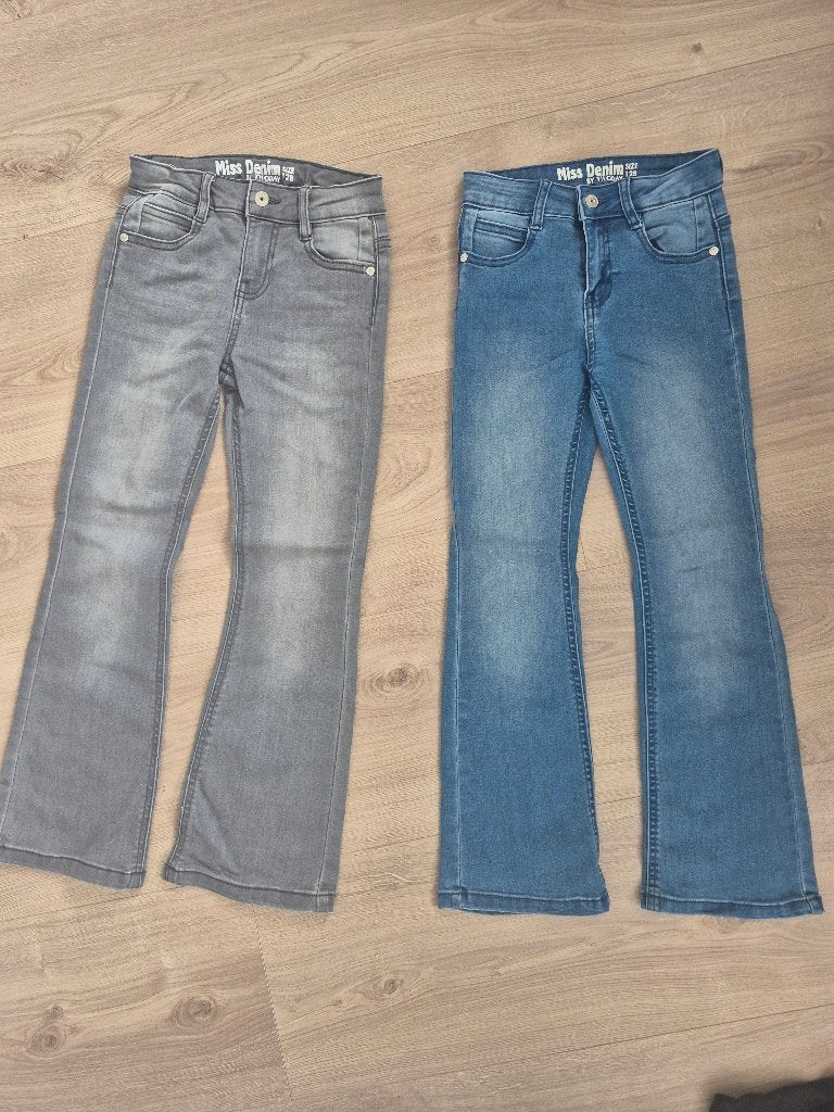 Flared jeans maat 128, Ophalen of Verzenden, Zo goed als nieuw, Meisje, Broek