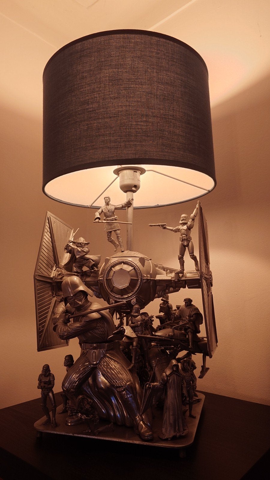 Unieke prachtige Star Wars lamp collectors item eye catcher, Ophalen, Gebruikt, Tafellamp, Overige materialen