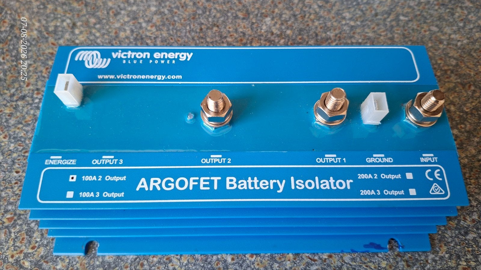 Victron ARGOFET Accu Isolator 12volt/100A, 3 maanden jong, Watersport en Boten, Ophalen of Verzenden, Motor en Techniek, Zeilboot of Motorboot