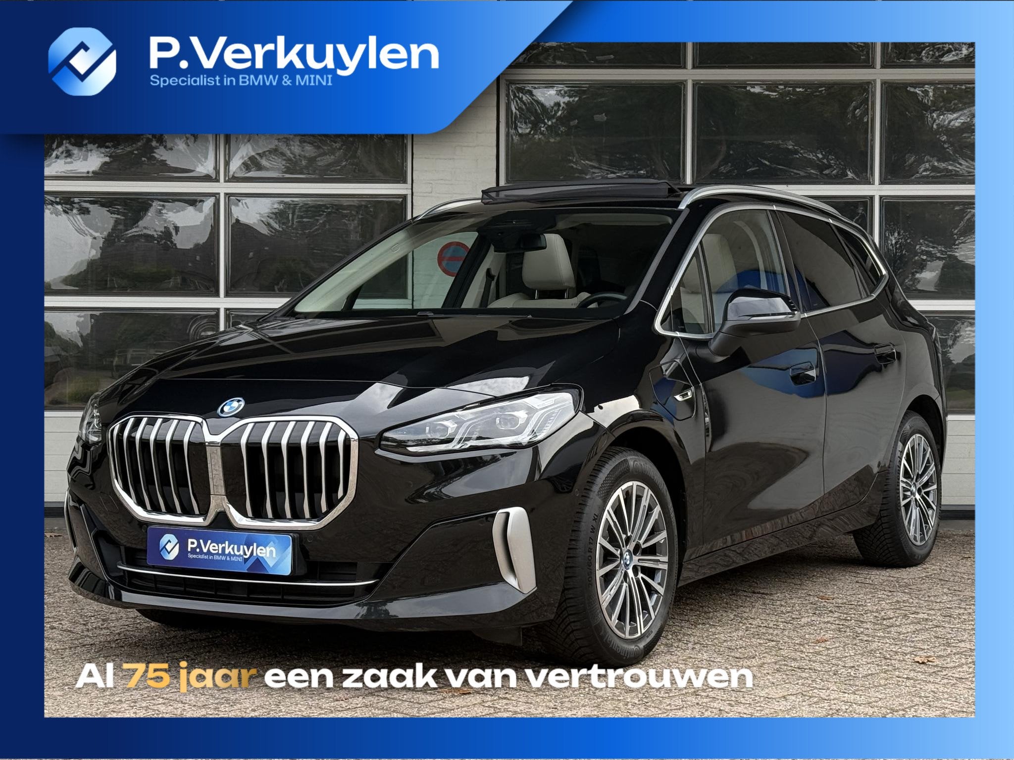 BMW 2-serie Active Tourer 225e xDrive Luxury Line | PANORAMA, Auto's, Gebruikt, 16 kWh, 150 min, Zwart