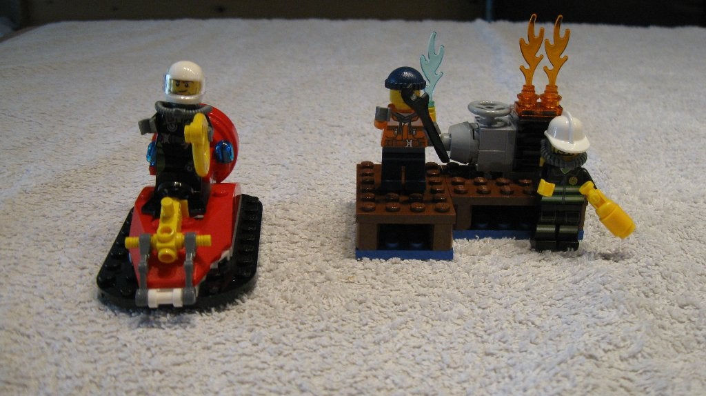 Lego City 60106 met beschrijving. Brandweerboot, Ophalen of Verzenden, Gebruikt, Overige typen, Lego