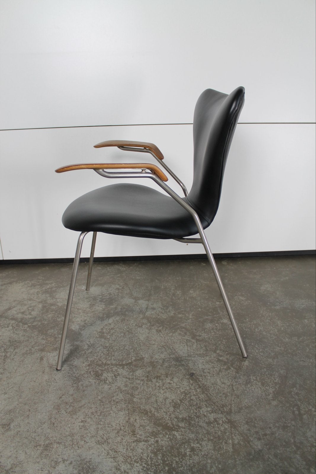 2x Vintage Arne Jacobsen Fritz Hansen stoelen, 1950s, leer, Antiek en Kunst, Ophalen of Verzenden