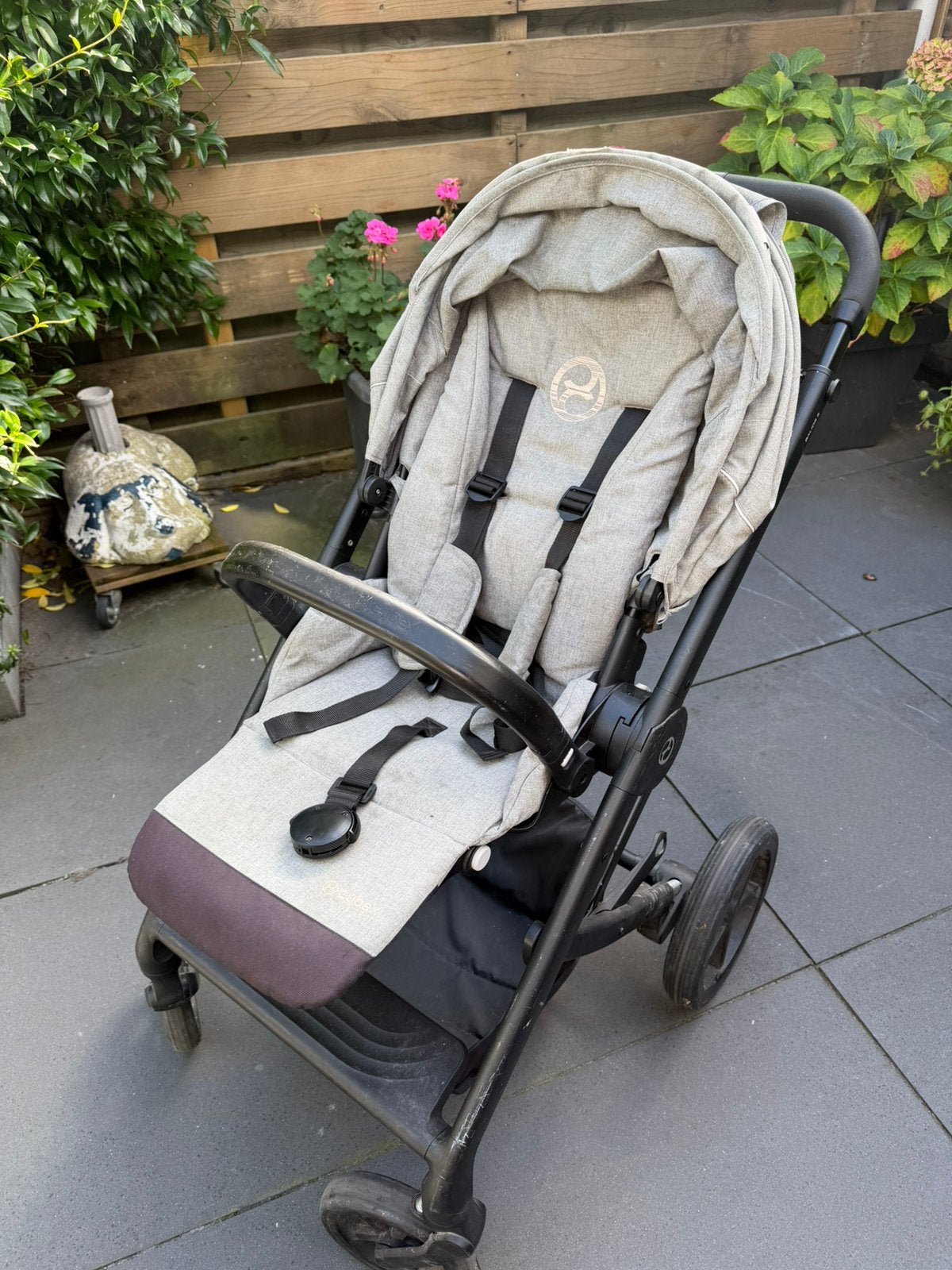 Grijze cybex kinderwagen, Gebruikt, Verstelbare duwstang, Ophalen, Kinderwagen