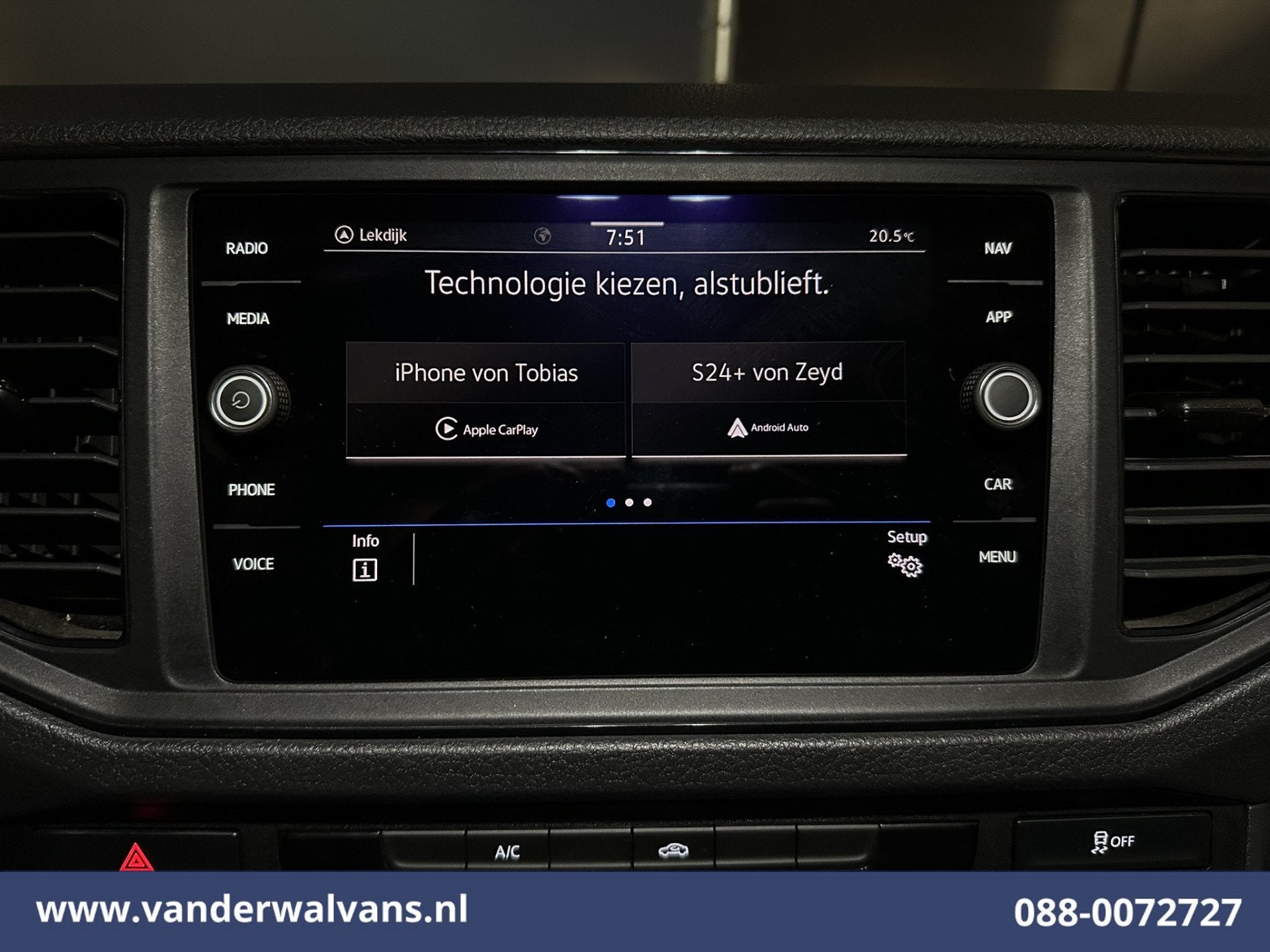 Volkswagen Crafter 2.0 TDI 141pk L3H3 L2H2 Euro6 Airco | Nav, Voorwielaandrijving, Stof, Gebruikt, 4 cilinders