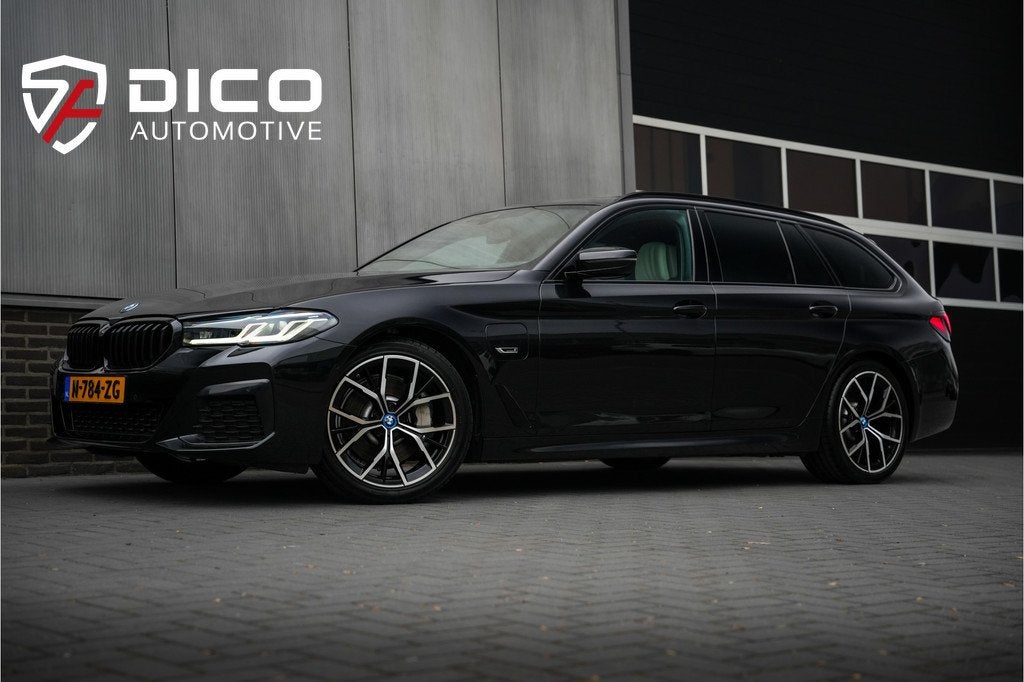 BMW 5 Serie Touring 530e 293 pk Business Edition Plus M-Spor, 1998 cc, Achterwielaandrijving, Gebruikt, Euro 6