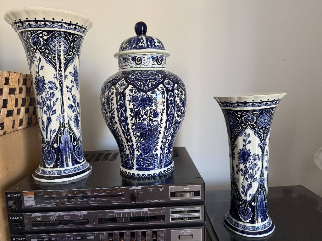 Prachtig vintage 3-delig kaststel in Delftsblauwe stijl., Ophalen of Verzenden